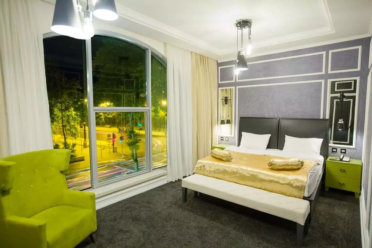 DONDAR_SHABAVIZ (5).jpg